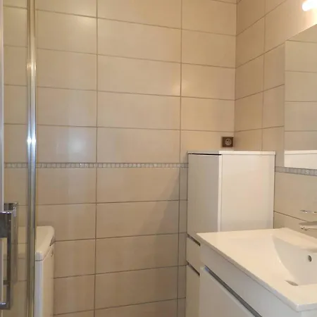 2 Pièces, Climatisé, Parking, 4 Couchages - Fr-1-251-927